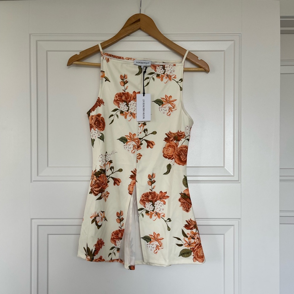 WeWoreWhat floral top NWT